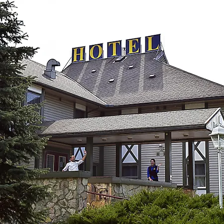 Airport Mara Hotel 3*
