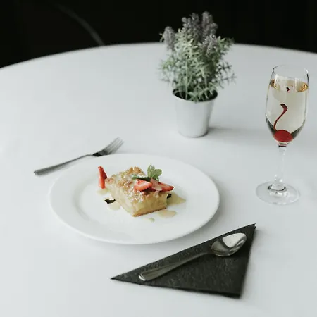 Готель Airport Mara Рига