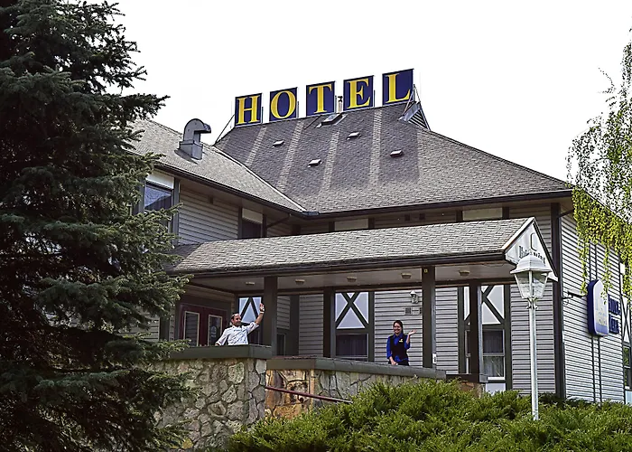 Airport Mara 3* Riga