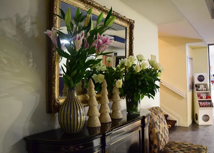 Hotel Airport Mara 3*