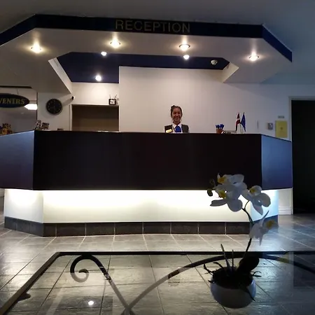 Airport Mara 3* Riga